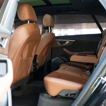 Audi Q8 black 3 2 111