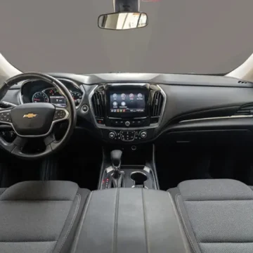 Chevrolet Traverse black 2 2 153