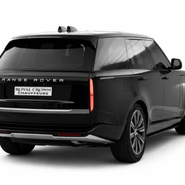 Range Rover Vogue Santorini 2025 3 3 45