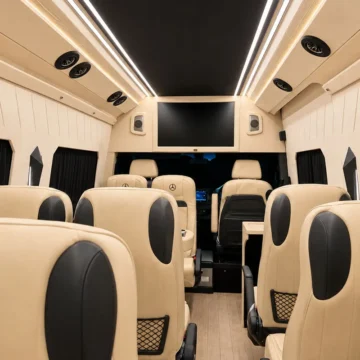 Mercedes Sprinter Van 3 3 95