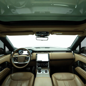 RANGE ROVER VOGUE BLACK 4 4 1