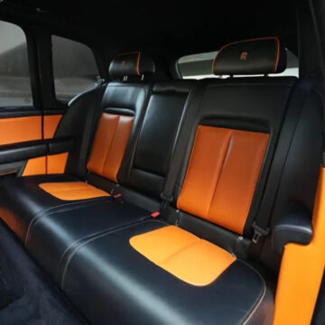 Rolls Royce Cullinan 4 4 153