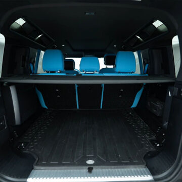 Land Rover Defender Kahn Edition 5 4 77