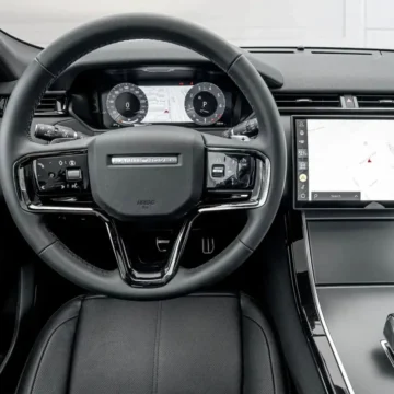 Range Rover Velar Santorini 5 5 25