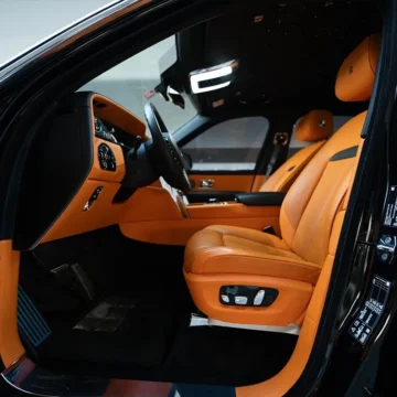 Rolls Royce Cullinan 5 5 6