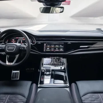Audi RS Q8 6 6 128