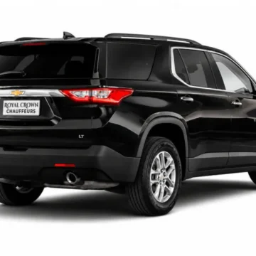 Chevrolet Traverse black 7 7 139