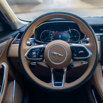 Jaguar F-Pace 7 7 145