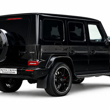 Mercedes G63 AMG black 2 7 50