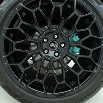 Land Rover Defender Urban Black 9 9 2